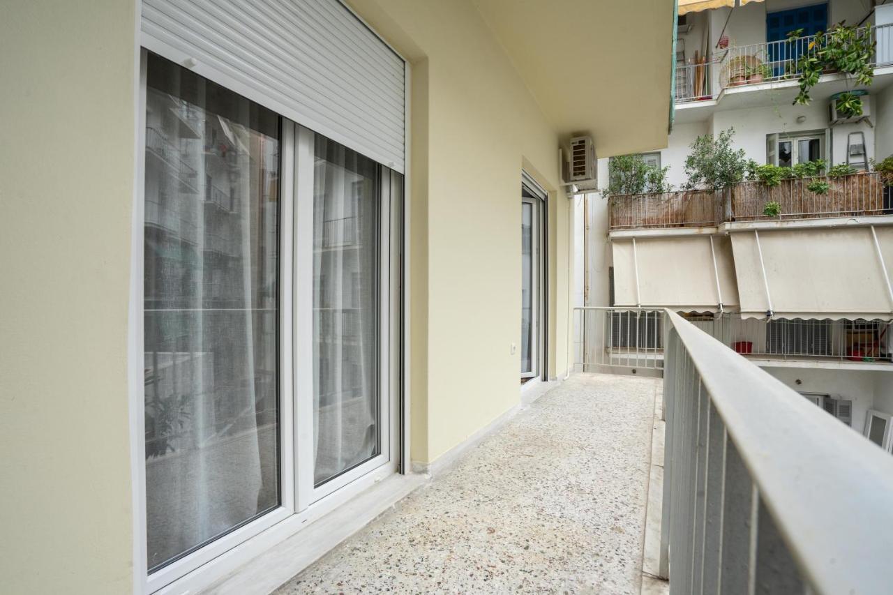 Black Pearl Apt In Koukaki Athens Exterior photo