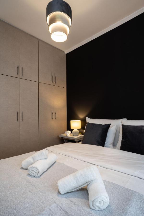 Black Pearl Apt In Koukaki Athens Exterior photo